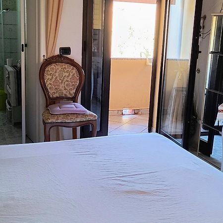 B&B Is Pranus A Mari Casa Privata Solanas  Εξωτερικό φωτογραφία
